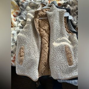 Tan reversible vest
